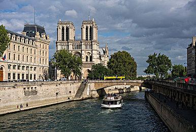 《极限竞速:地平线5》添加DLSS3支持 新DLC今日上线